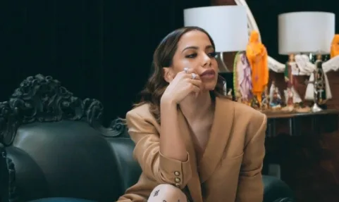 cena de Anitta: Made In Honório
