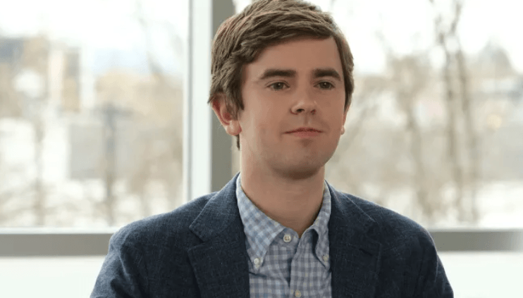 Shaun Murphy, interpretado por Freddie Highmore em the good doctor
